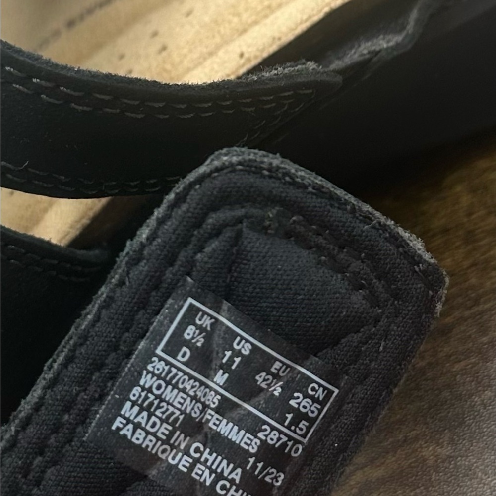 Clarks Collection Two Strap Adjustable Comfort Slide Sandals Black Size 11 EUC - Picture 3 of 9